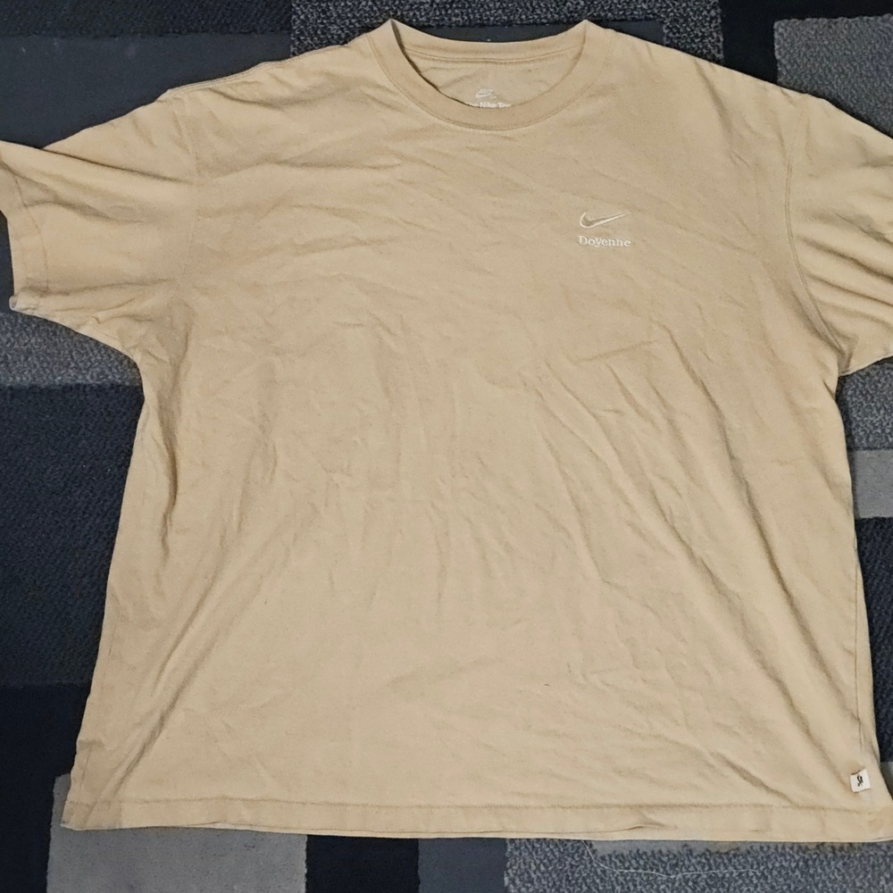 Nike SB x‎ Doyenne M2Z T-Shirt Ungendered XXL Sesame Excellent - Picture 2 of 6